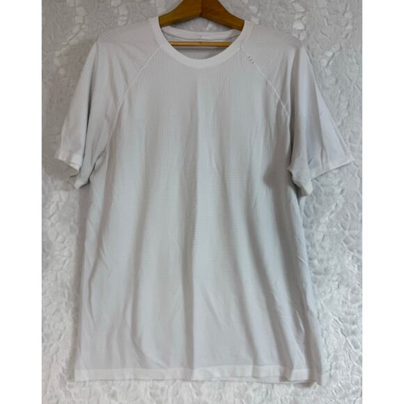 Lululemon Metal Vent Tech Athletic Top White Short Sleeve T *tiny flaw* Men’s XL - Picture 1 of 11